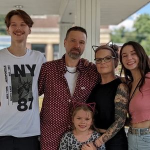 Meet your Posher, Gary